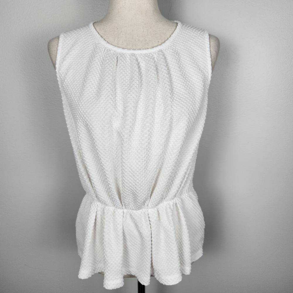 EUC J. Crew White Swiss Dot Sleeveless Top Size Medium